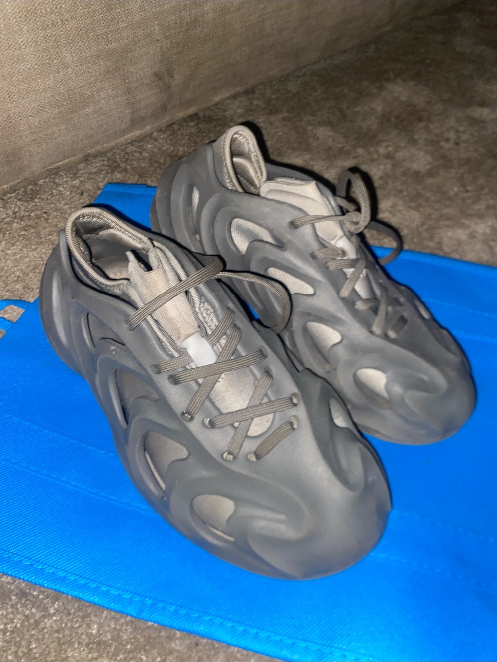 Adidas Yeezy 700 V3